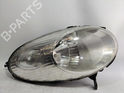 Used Right headlight NISSAN MICRA III (K12) 1.5 dCi (65 hp) 23847908