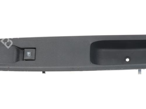 Used Right front window switch DACIA SANDERO III [2021-2025]  31147243