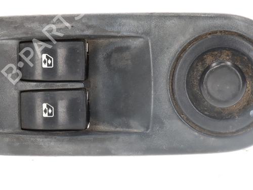 Used Left front window switch OPEL VIVARO A Bus (X83) 2.0 CDTI (F7, J7, A07) (114 hp) 30199089