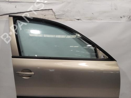 Used Right front door SKODA SUPERB I (3U4) 1.9 TDI (130 hp) 27393382