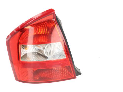 Used Left taillight KIA CERATO I Saloon (LD) 2.0 CRDi (112 hp) 30604814