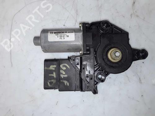 Rudehejsemotor bagstkærm højre SEAT LEON (1M1) 1.6 16 V | BP8572533E22 