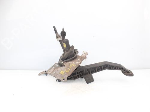 Clutch pedal FORD FOCUS II (DA_, HCP, DP)  | BP16441487I13 