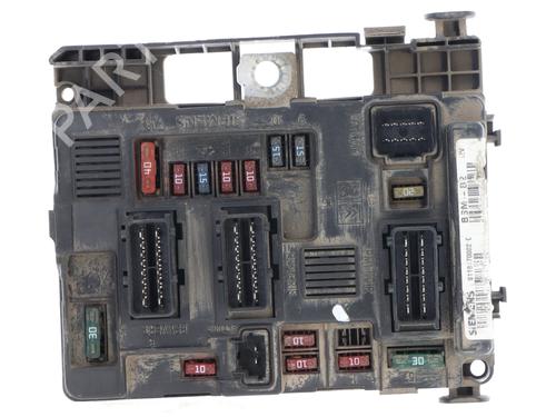 Used Fuse box Fuse box CITROËN BERLINGO / BERLINGO FIRST MPV (MF_, GJK_, GFK_) 1.9 D (MFWJZ) (70 hp) 33540037 33540037