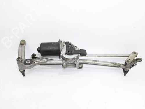 Used Front wiper motor BMW 3 (E90) 320 d (163 hp) 11862135