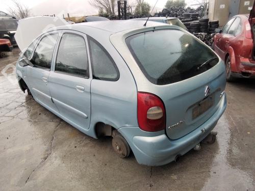 Right front fog light CITROËN XSARA PICASSO (N68) 1.6 HDi | BP32175145C31 