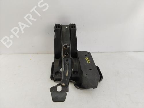 Used Break pedal AUDI A1 (8X1, 8XK) 1.6 TDI (105 hp) 24801262