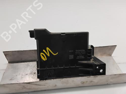 Used Electronic module TOYOTA RAV 4 IV (_A4_) 2.5 Hybrid (AVA42_) (155 hp) 28812285