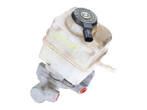 Brake master cylinder BMW 5 (F10) 520 d | BP29905885M77