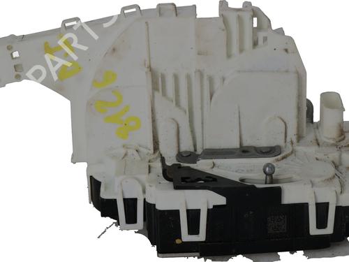 Used Front left lock MERCEDES-BENZ SPRINTER 3-t Platform/Chassis (B906) [2006-2018]  32300274