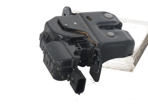 tailgate-lock-renault-captur-i-j5_-h5_-2013-36569843 main image