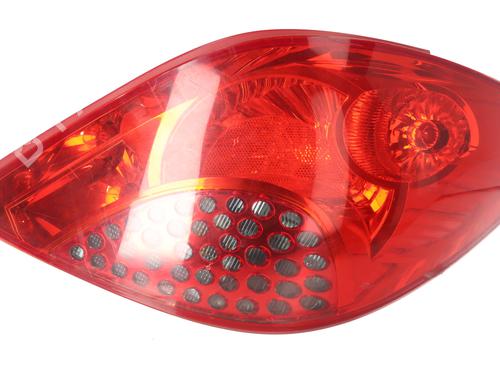 Used Right taillight Right taillight 36013735 36013735