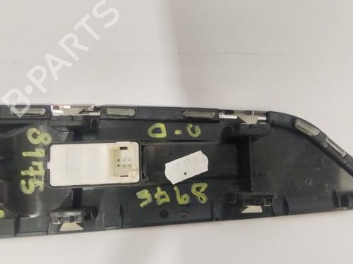 Right front window switch PEUGEOT 3008 II SUV (MC_, MR_, MJ_, M4_)  | BP29721582I26 