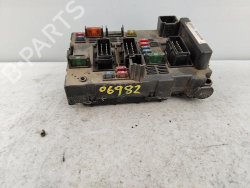 Fuse box PEUGEOT 307 Break (3E) 2.0 | BP19075297E1 