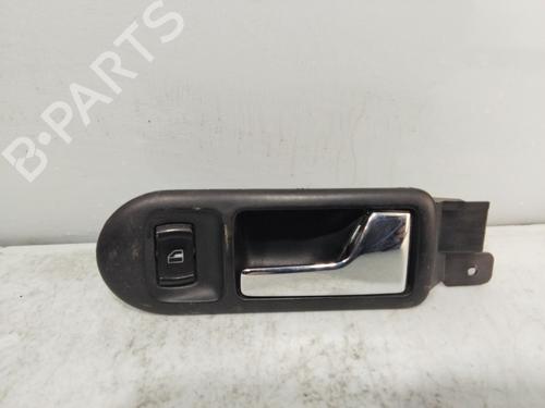 Used Front right interior door handle VW GOLF IV (1J1) 1.9 TDI (110 hp) 19403829