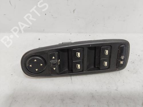 Left front window switch CITROËN C4 Grand Picasso I (UA_) 1.6 HDi | BP27579363I27 