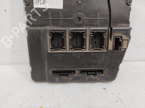 Fuse box RENAULT MEGANE II Saloon (LM0/1_) 1.9 dCi (LM0G, LM1G, LM2C) | BP24801502E1 
