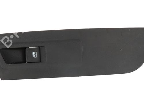 Used Right rear window switch SKODA KAROQ (NU7, ND7) [2017-2025]  30271735