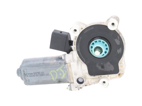 Rudehejsemotor forskærm venstre MERCEDES-BENZ VITO / MIXTO Van (W639) [2003-2025]  30687668