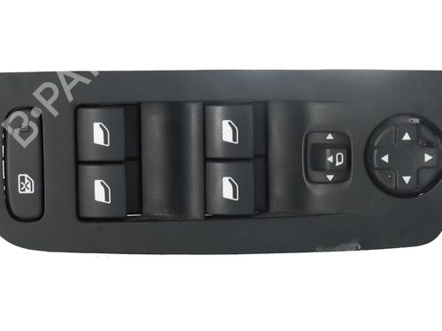 Used Left front window switch PEUGEOT 508 SW II (FC_, FJ_, F4_) [2018-2026]  32631509