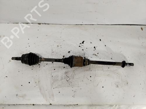 Used Right front driveshaft FIAT 500L (351_, 352_) 1.3 D Multijet (199.LYM11, 199.LYM1A) (95 hp) 32163097