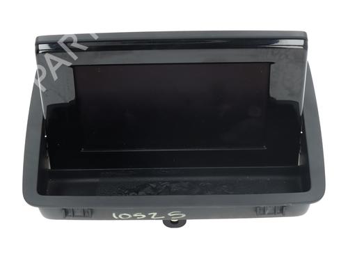 Used Display monitor AUDI Q3 (8UB, 8UG) [2011-2020]  30925993
