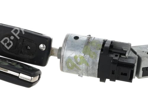 Used Ignition barrel PEUGEOT 5008 (0U_, 0E_) [2009-2017]  29573104