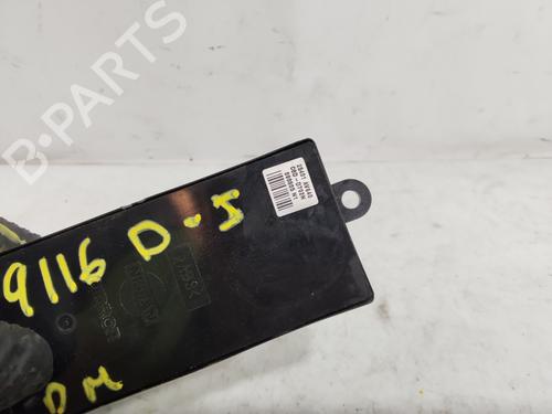 Left front window switch NISSAN PRIMERA (P12)  | BP27529874I27 