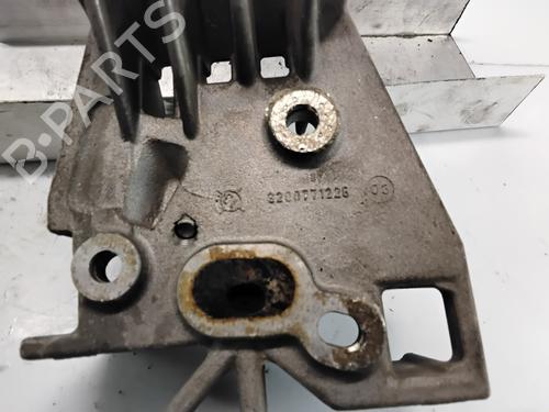 Injector RENAULT MEGANE III Hatchback (BZ0/1_, B3_) | BP30568240M100