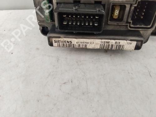 Fuse box CITROËN C5 I Break (DE_) 2.0 HDi (DERHSB, DERHSE) | BP19400738E1 