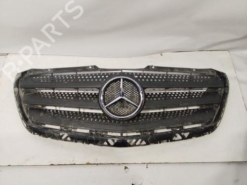 Used Grille MERCEDES-BENZ SPRINTER 3-t Van (B906) [2006-2018]  32167357
