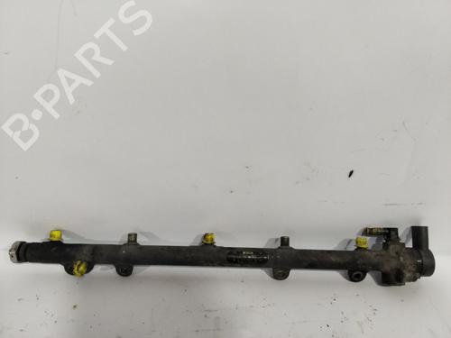Used Injection rail Injection rail MERCEDES-BENZ M-CLASS (W163) ML 270 CDI (163.113) (163 hp) 17830767 17830767