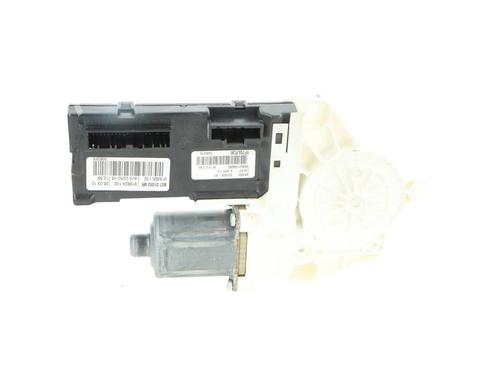 Used Left front window motor Left front window motor RENAULT MEGANE CC (EZ0/1_) 1.5 dCi (EZ09, EZ1G, EZ0D, EZ14) (110 hp) 40445635 40445635