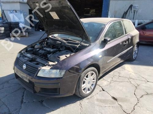 Teile für FIAT STILO (192_)  1.9 JTD (192_XE1A)  4636887 