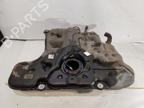 Used Fuel tank Fuel tank 33126738 33126738