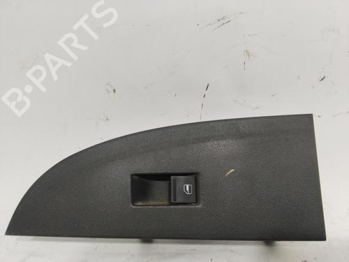 Used Right front window switch SEAT LEON (1P1) [2005-2013]  23225336
