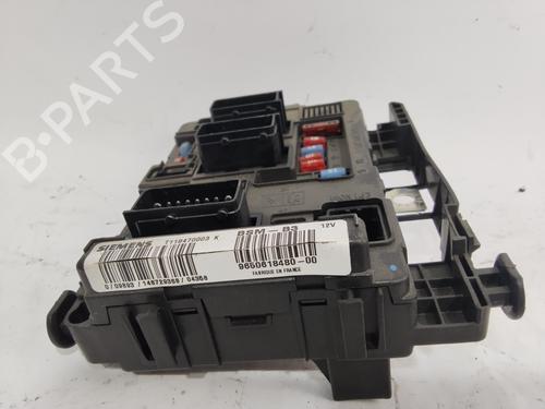 Used Fuse box PEUGEOT PARTNER MPV (5_, G_) [1996-2025]  28502085