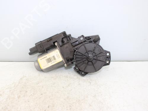 Used Left front window motor KIA SPORTAGE III (SL) [2009-2017]  18246396