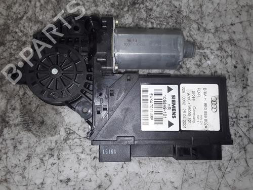 Elevador vidro trás direito AUDI A4 B7 (8EC) 2.5 TDI (163 hp) 8E0959802A | 8E0959802A |