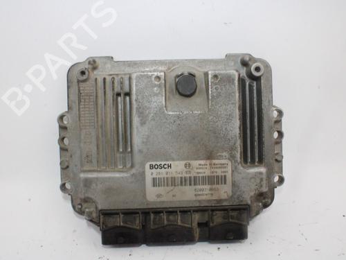 Used Engine control unit (ECU) RENAULT MEGANE II Saloon (LM0/1_) 1.9 dCi (LM0G, LM1G, LM2C) (120 hp) 15732381