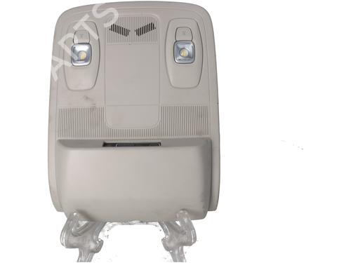 interior-roof-light-renault-megane-iv-hatchback-b9amn_-2015-31940703 main image