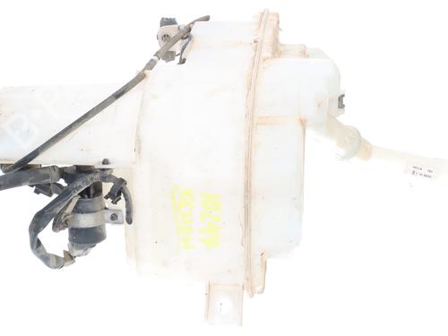 Used Windscreen washer tank MAZDA 3 Saloon (BK) 2.0 MZR-CD (BK12) (143 hp) 30808686
