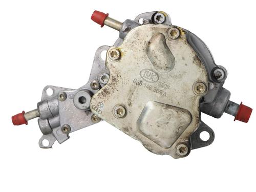 Bomba de vacío VW PASSAT B5 (3B2) [1996-2001]  32979111