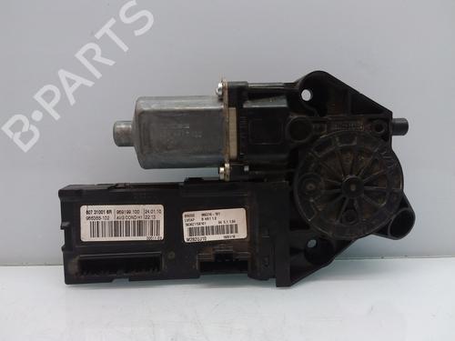 Used Left front window motor RENAULT MEGANE III Hatchback (BZ0/1_, B3_) 1.5 dCi (106 hp) 9578761
