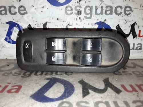 Used Left front window switch RENAULT SCÉNIC I MPV (JA0/1_, FA0_) [1999-2010]  8562587
