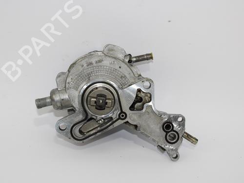 Pompe à vide VW GOLF IV (1J1) 1.9 TDI (110 hp) 13391895