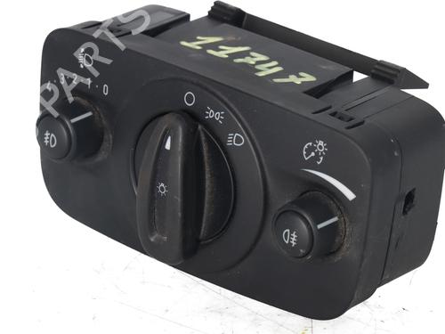 Headlight switch FORD FIESTA VI (CB1, CCN) | BP36421010I24 - Image 2