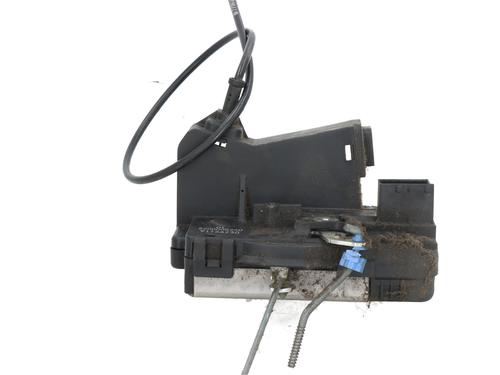 Used Front left lock OPEL VIVARO A Bus (X83) [2001-2015]  31670686