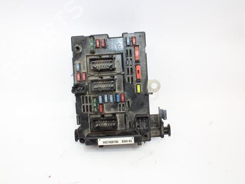 Used Fuse box PEUGEOT 307 Break (3E) 2.0 HDI 110 (107 hp) 15226168
