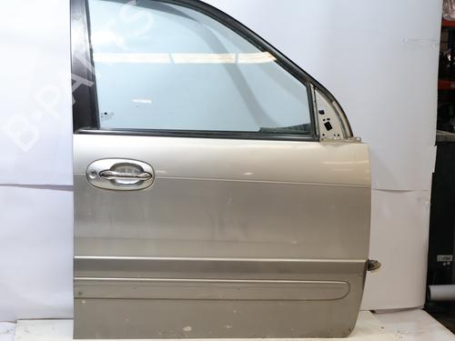 Used Right front door Right front door 37013161 37013161